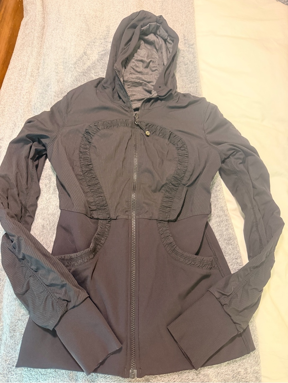 lululemon athletica Reversible Black and Gray Hooded Zip-Up Dancer Jacket